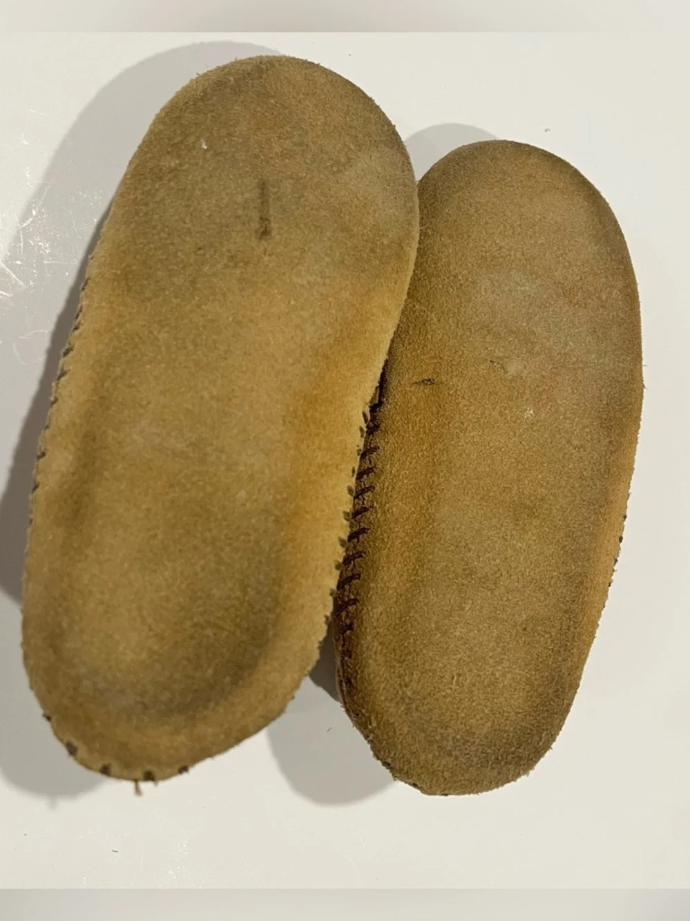 Vintage Minnetonka Leather Moccasins Small Kids Size 9 Shoes